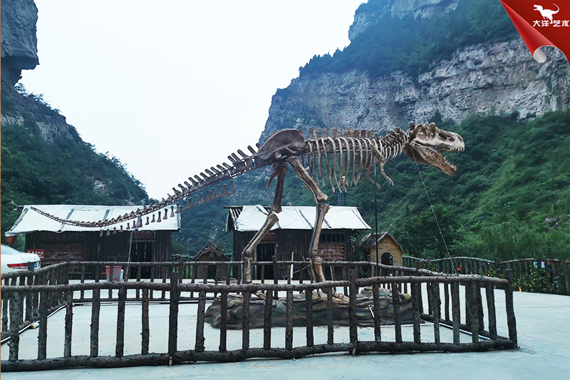 恐龍化石骨架，霸王龍化石骨架